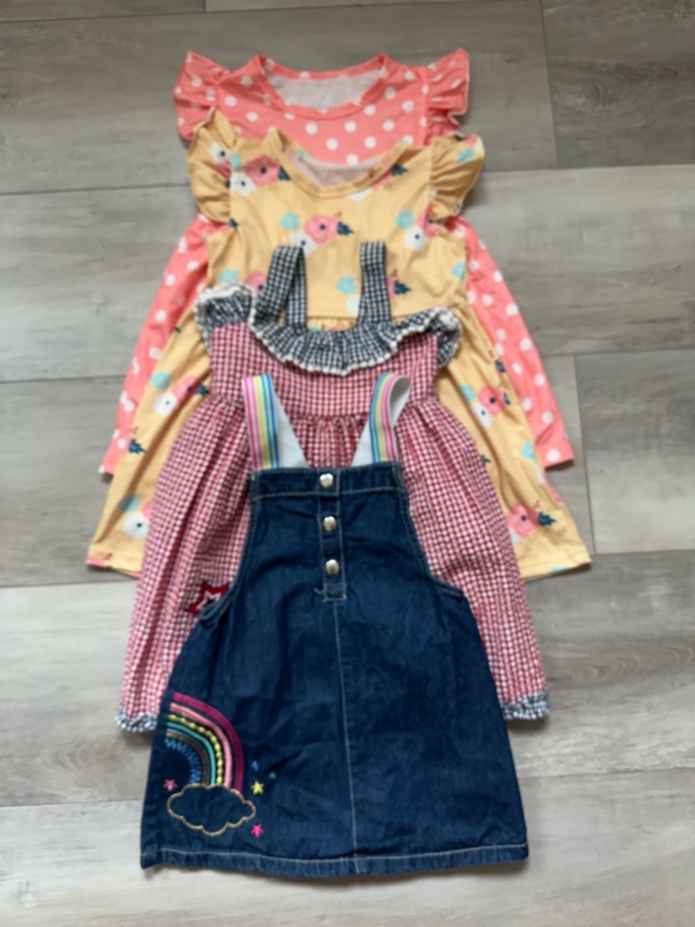 LOT OF FOUR SUMMER DRESSES SIZE 4